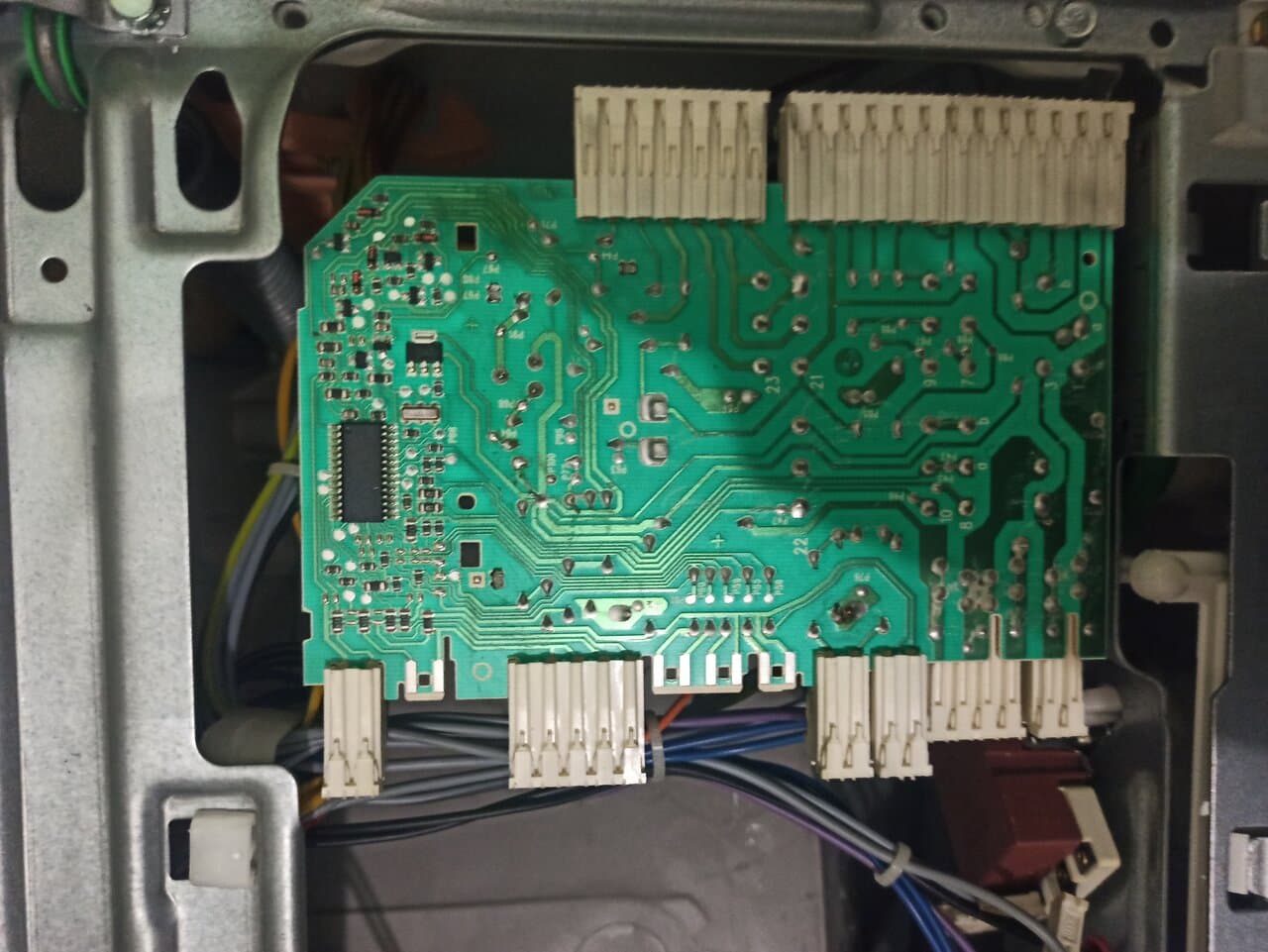 Çamaşır makinesi kontrol kartı tamiri
